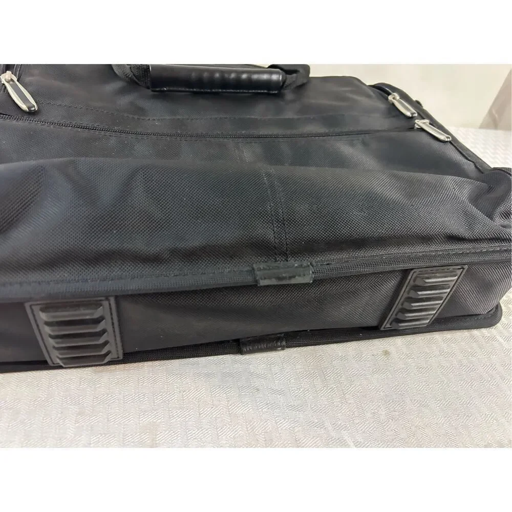 Gateway black laptop bag‎ 16